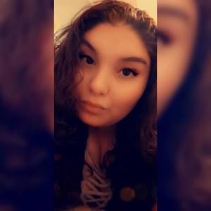 Meet your Posher, Isabel